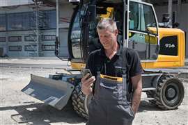 Liebherr's has launched the 'MAssistant for Earthmoving' app. (Photo: Liebherr)